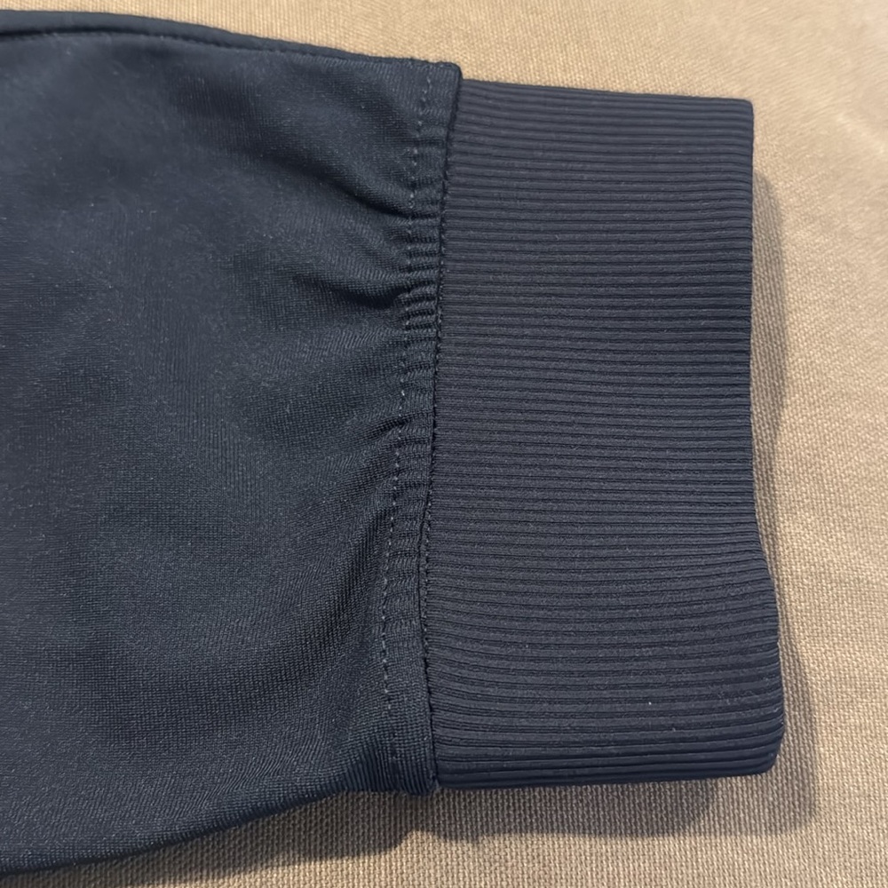 Lululemon navy joggers sz Small - Picture 10 of 10
